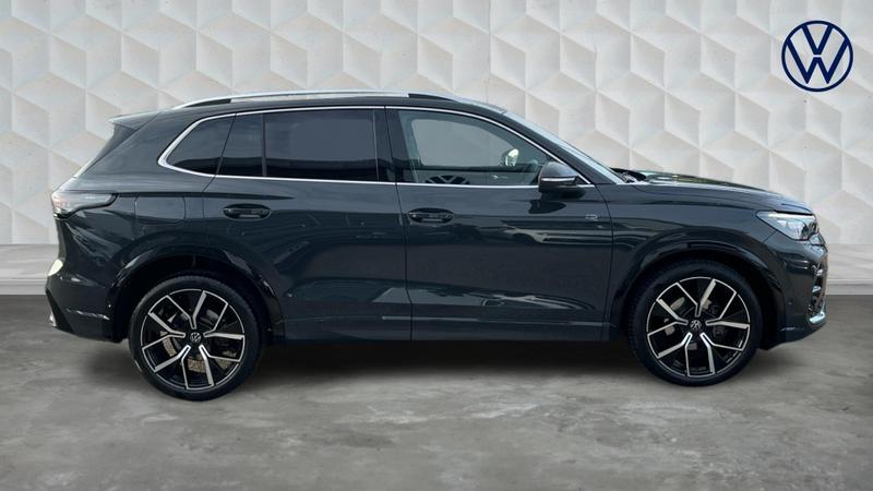 Used Volkswagen Tiguan 2025 for sale - 76703054: Photo 4