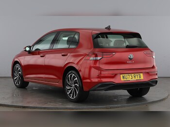 Used Volkswagen Golf 2023 for sale - 77991876: Photo