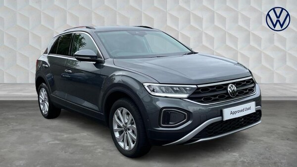 Used Volkswagen T-Roc 2025 for sale - 75403453: Photo 1