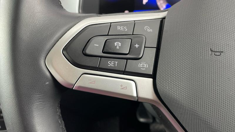 Used Volkswagen T-Roc 2025 for sale - 75403453: Photo 23