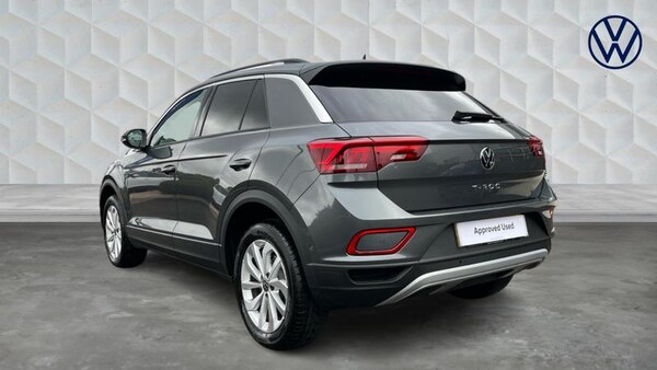 Used Volkswagen T-Roc 2025 for sale - 75403453: Photo 3