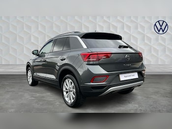 Used Volkswagen T-Roc 2025 for sale - 75403453: Photo