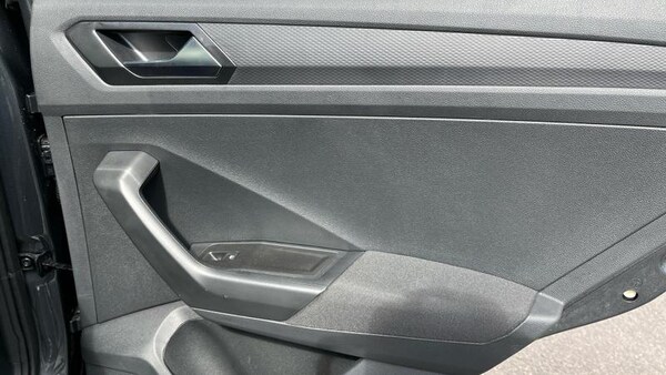 Used Volkswagen T-Roc 2025 for sale - 75403453: Photo 42