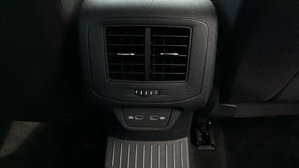 Used Volkswagen T-Roc 2025 for sale - 75403453: Photo 43