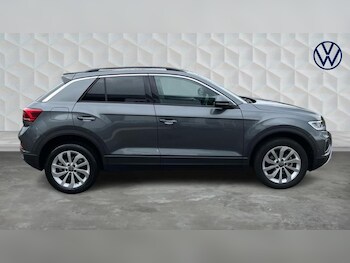 Used Volkswagen T-Roc 2025 for sale - 75403453: Photo
