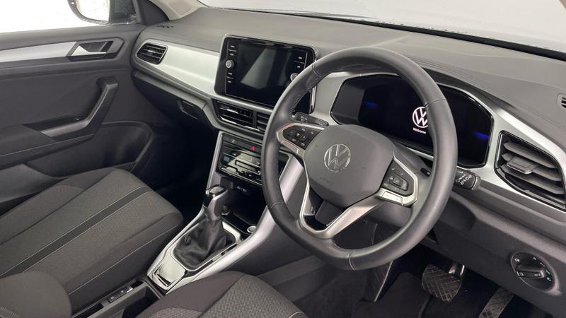 Used Volkswagen T-Roc 2025 for sale - 75403453: Photo 6