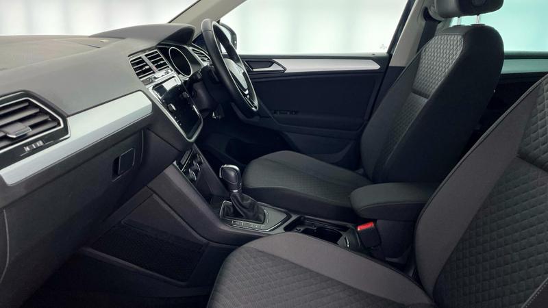 Used Volkswagen Tiguan 2018 for sale - 76382185: Photo 40