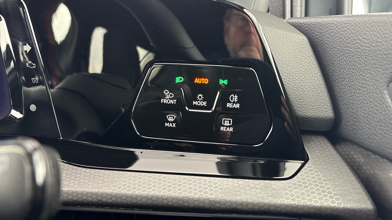 Used Volkswagen Golf 2023 for sale - 77903417: Photo 27