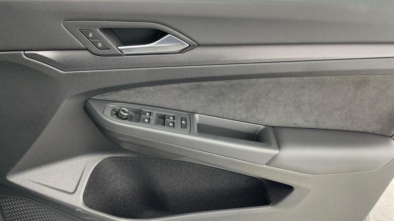 Used Volkswagen Golf 2025 for sale - 76641028: Photo 19