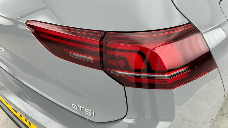 Used Volkswagen Golf 2025 for sale - 76641028: Photo 29