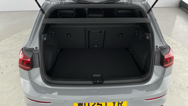 Used Volkswagen Golf 2025 for sale - 76641028: Photo 32