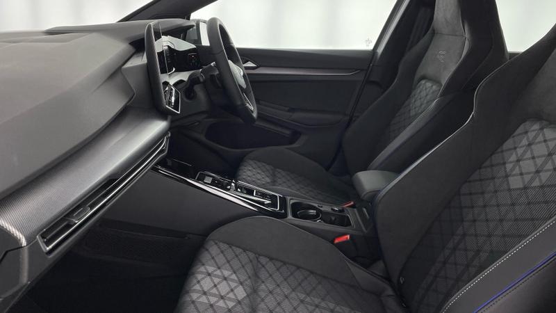 Used Volkswagen Golf 2025 for sale - 76641028: Photo 40