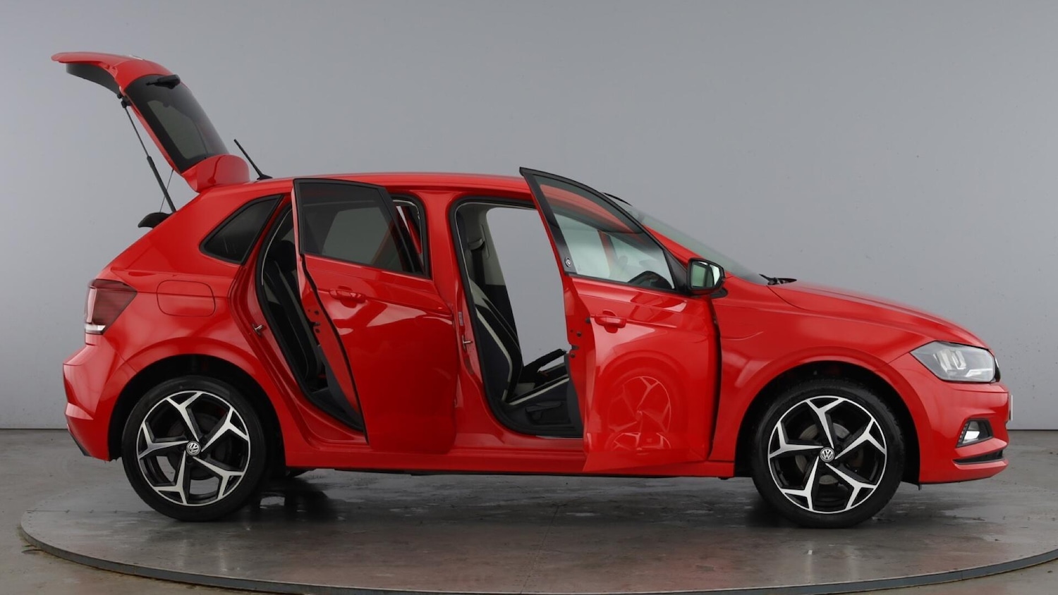 Used Volkswagen Polo 2018 for sale - 77837146: Photo 10