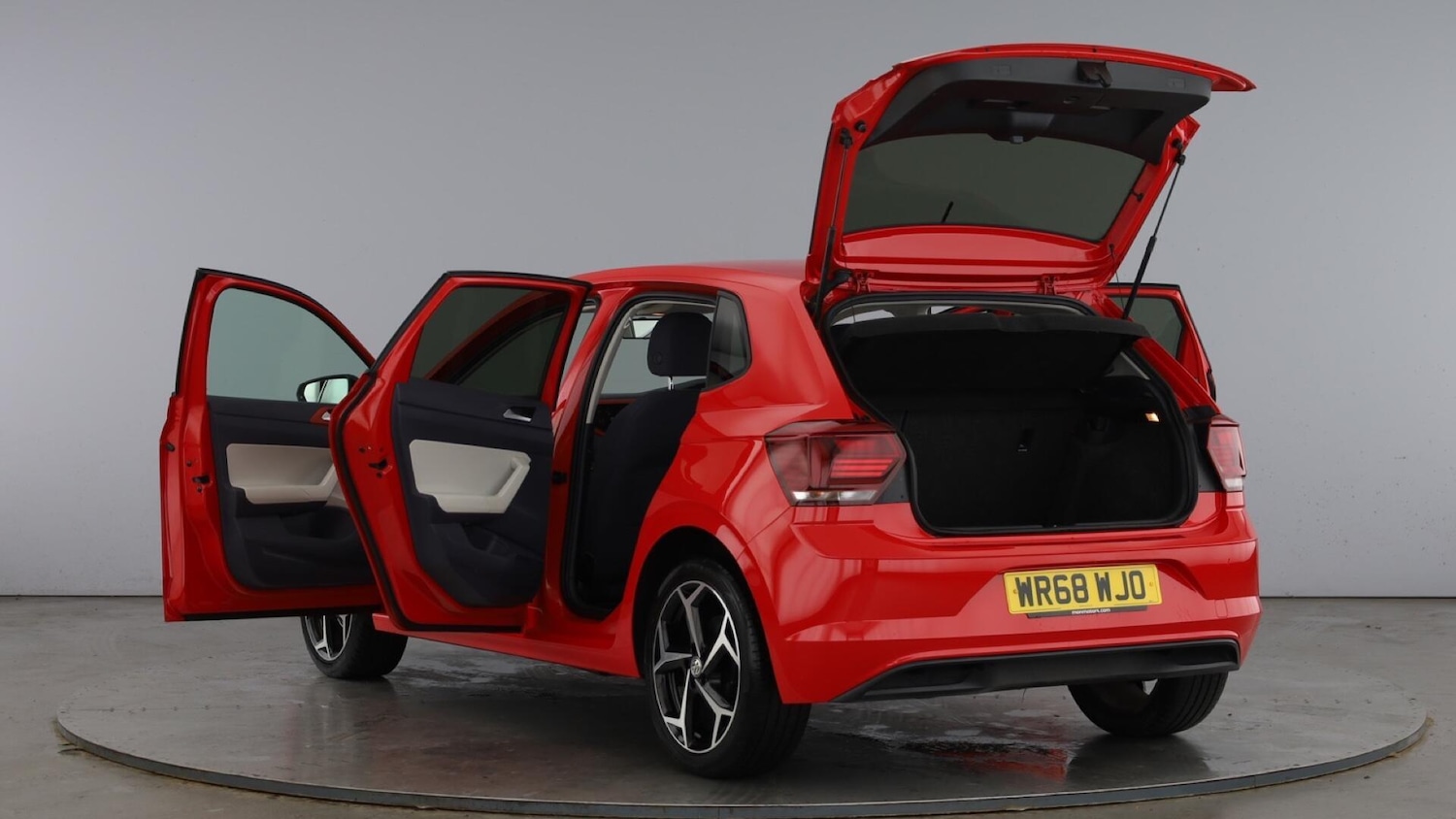 Used Volkswagen Polo 2018 for sale - 77837146: Photo 11