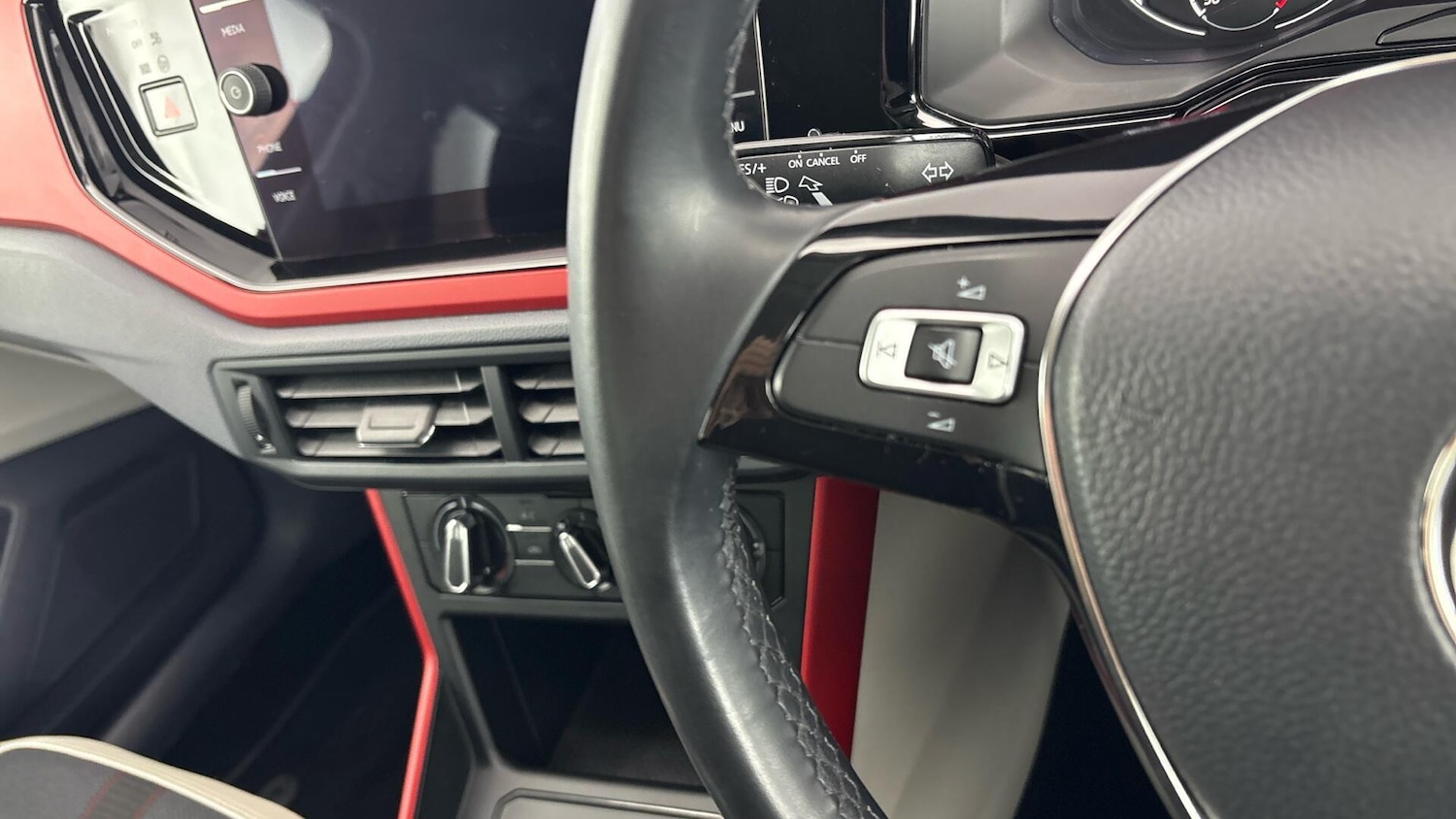 Used Volkswagen Polo 2018 for sale - 77837146: Photo 15