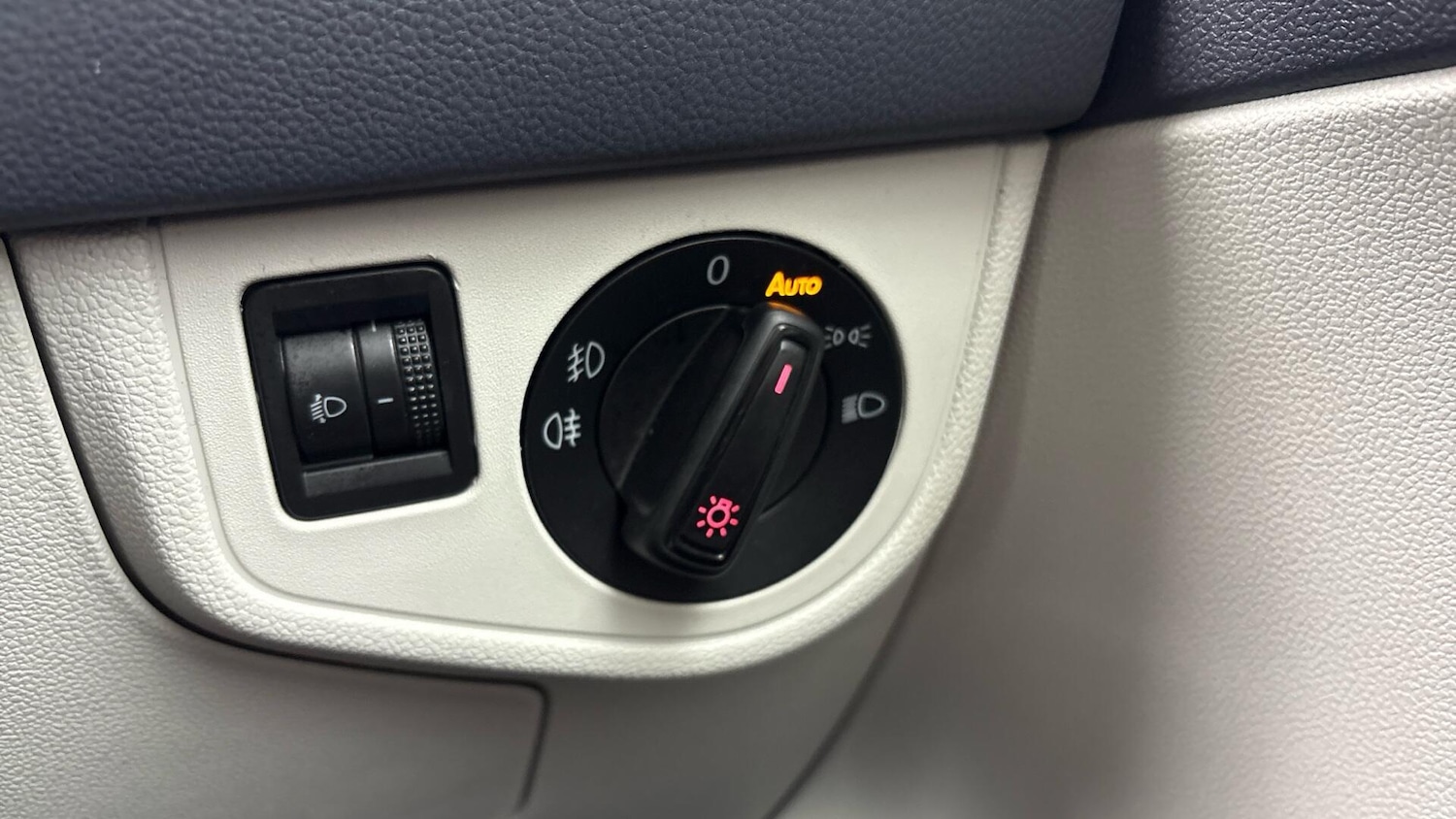 Used Volkswagen Polo 2018 for sale - 77837146: Photo 17