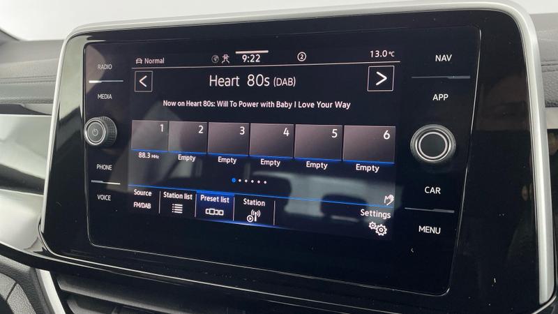 Used Volkswagen T-Roc 2022 for sale - 76631299: Photo 12