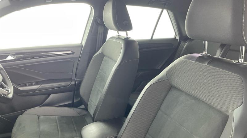 Used Volkswagen T-Roc 2022 for sale - 76631299: Photo 33