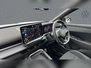 Used Volkswagen T-Roc 2026 for sale - 78873676: Photo