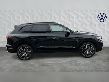 Used Volkswagen Touareg 2025 for sale - 75575257: Photo