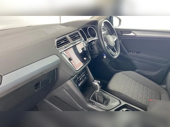 Used Volkswagen Tiguan 2022 for sale - 76631249: Photo