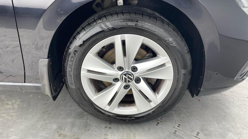 Used Volkswagen Golf 2020 for sale - 76568526: Photo 5