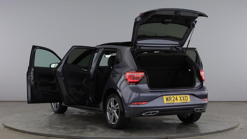 Used Volkswagen Polo 2024 for sale - 76382184: Photo 11