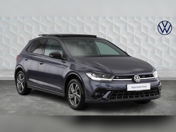 Used Volkswagen Polo 2024 for sale - 76382184: Photo