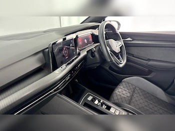 Used Volkswagen Golf 2022 for sale - 76750484: Photo