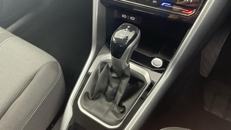 Used Volkswagen T-Roc 2025 for sale - 75403501: Photo 7