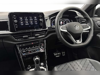 Used Volkswagen T-Roc 2025 for sale - 78499542: Photo