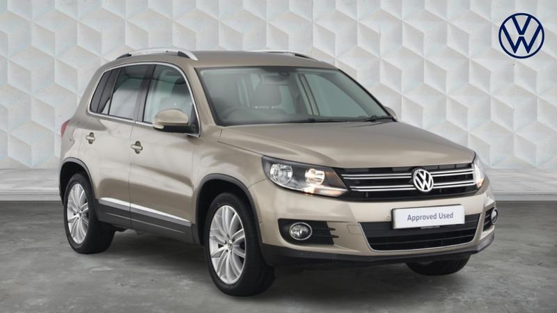Used Volkswagen Tiguan 2015 for sale - 76415763: Photo 1