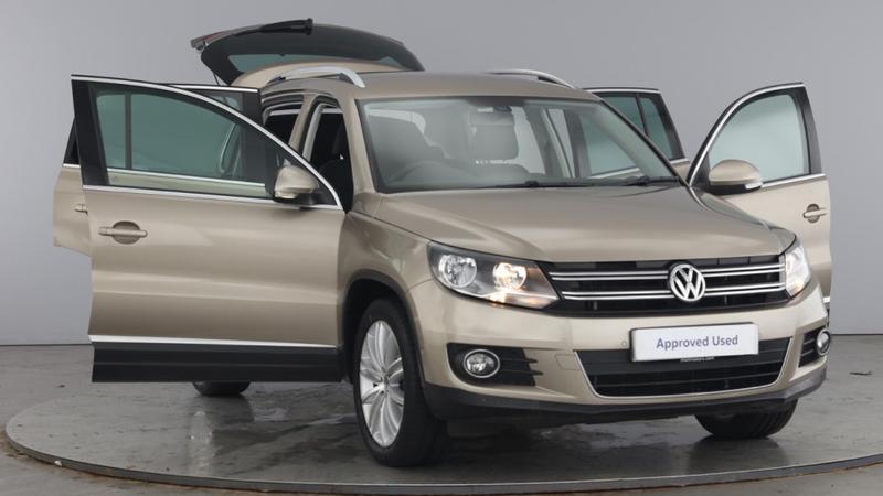 Used Volkswagen Tiguan 2015 for sale - 76415763: Photo 10