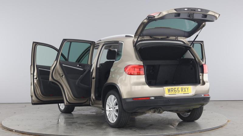 Used Volkswagen Tiguan 2015 for sale - 76415763: Photo 12