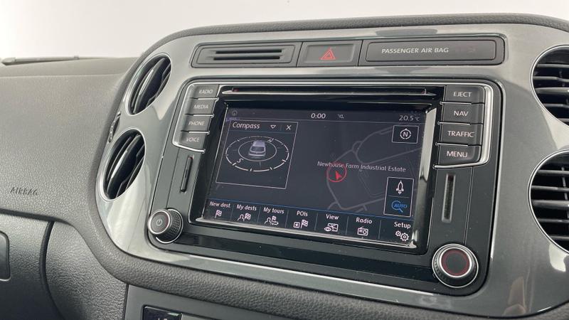 Used Volkswagen Tiguan 2015 for sale - 76415763: Photo 17