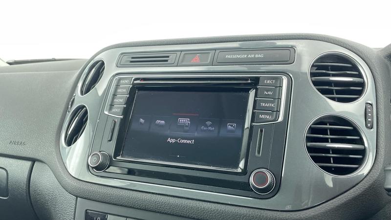 Used Volkswagen Tiguan 2015 for sale - 76415763: Photo 19