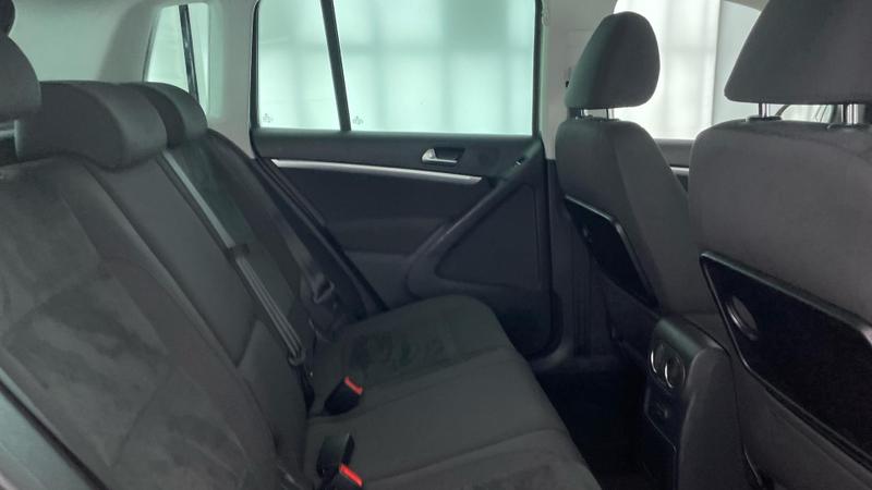 Used Volkswagen Tiguan 2015 for sale - 76415763: Photo 28