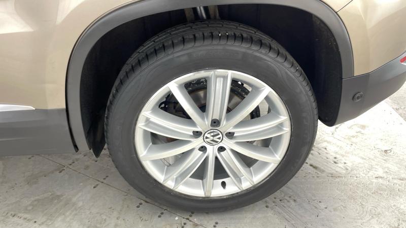 Used Volkswagen Tiguan 2015 for sale - 76415763: Photo 31