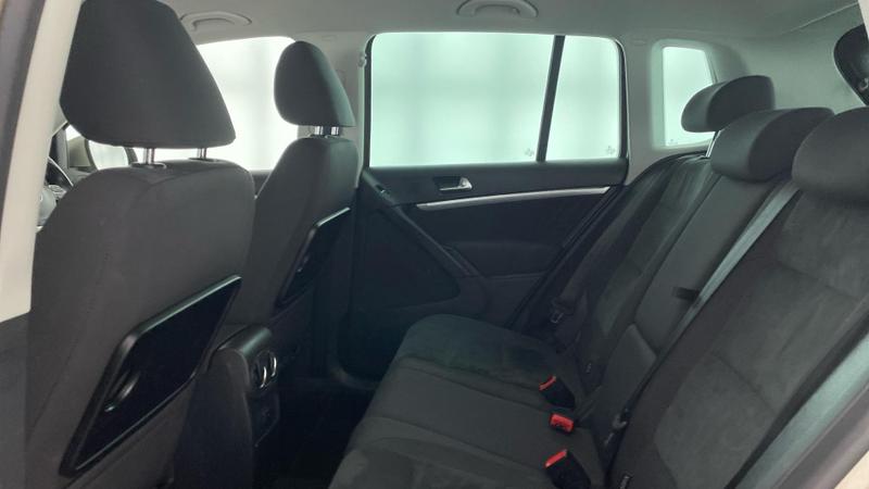 Used Volkswagen Tiguan 2015 for sale - 76415763: Photo 32