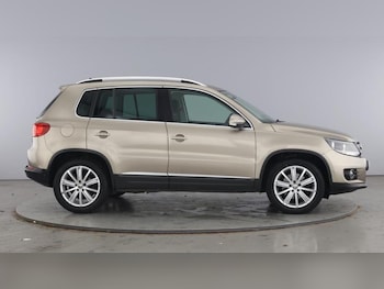 Used Volkswagen Tiguan 2015 for sale - 76415763: Photo