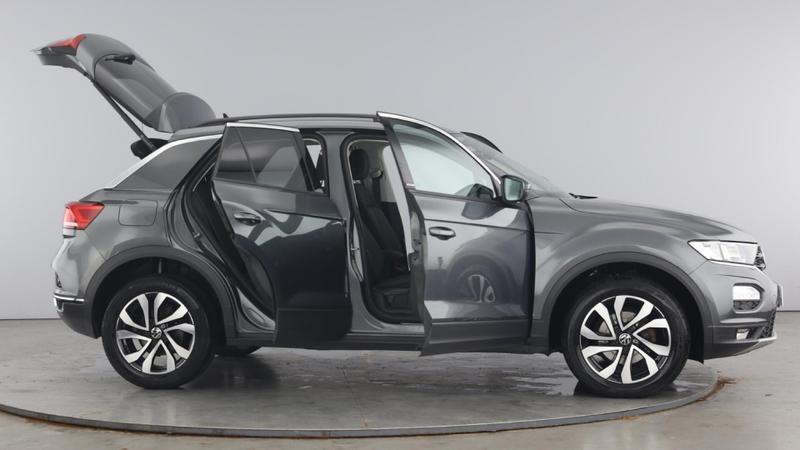 Used Volkswagen T-Roc 2021 for sale - 76531121: Photo 10