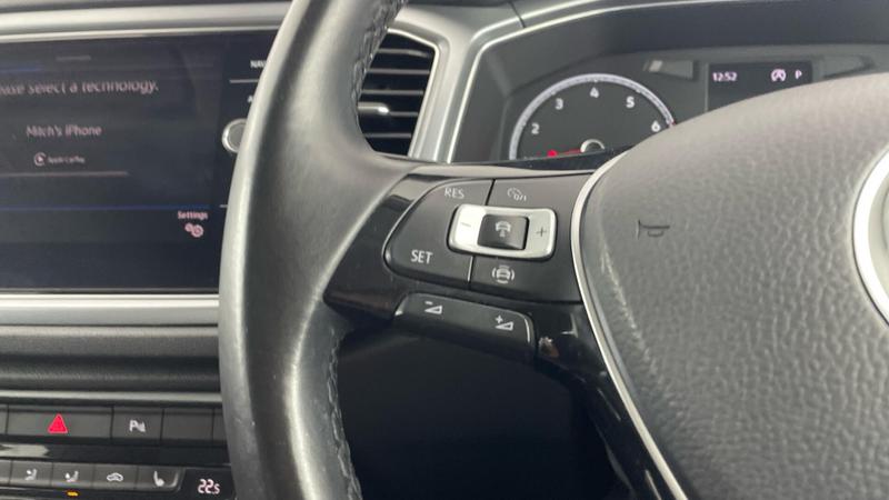 Used Volkswagen T-Roc 2021 for sale - 76531121: Photo 12