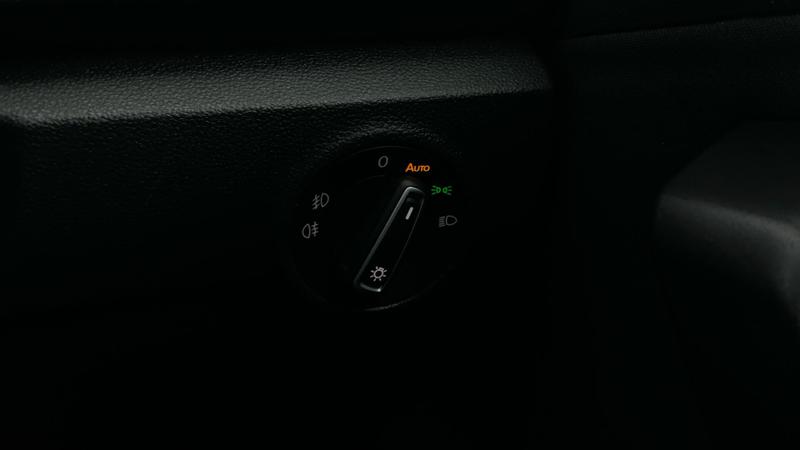 Used Volkswagen T-Roc 2021 for sale - 76531121: Photo 23