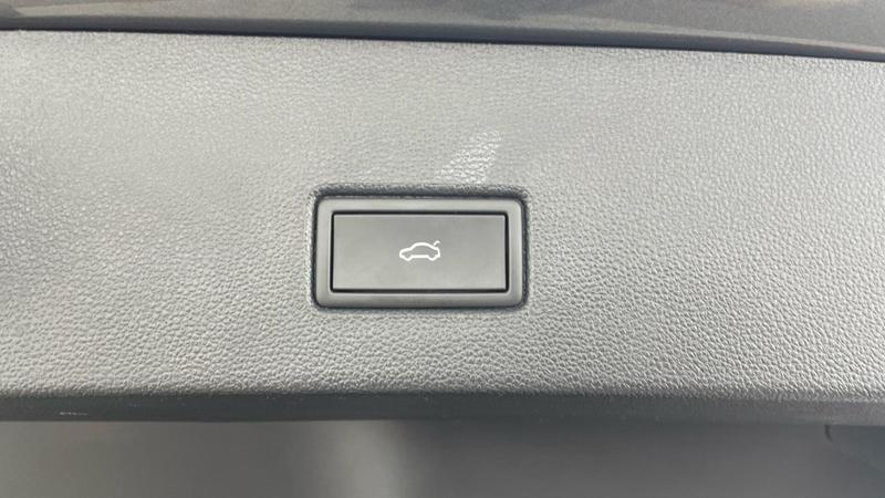 Used Volkswagen T-Roc 2021 for sale - 76531121: Photo 34