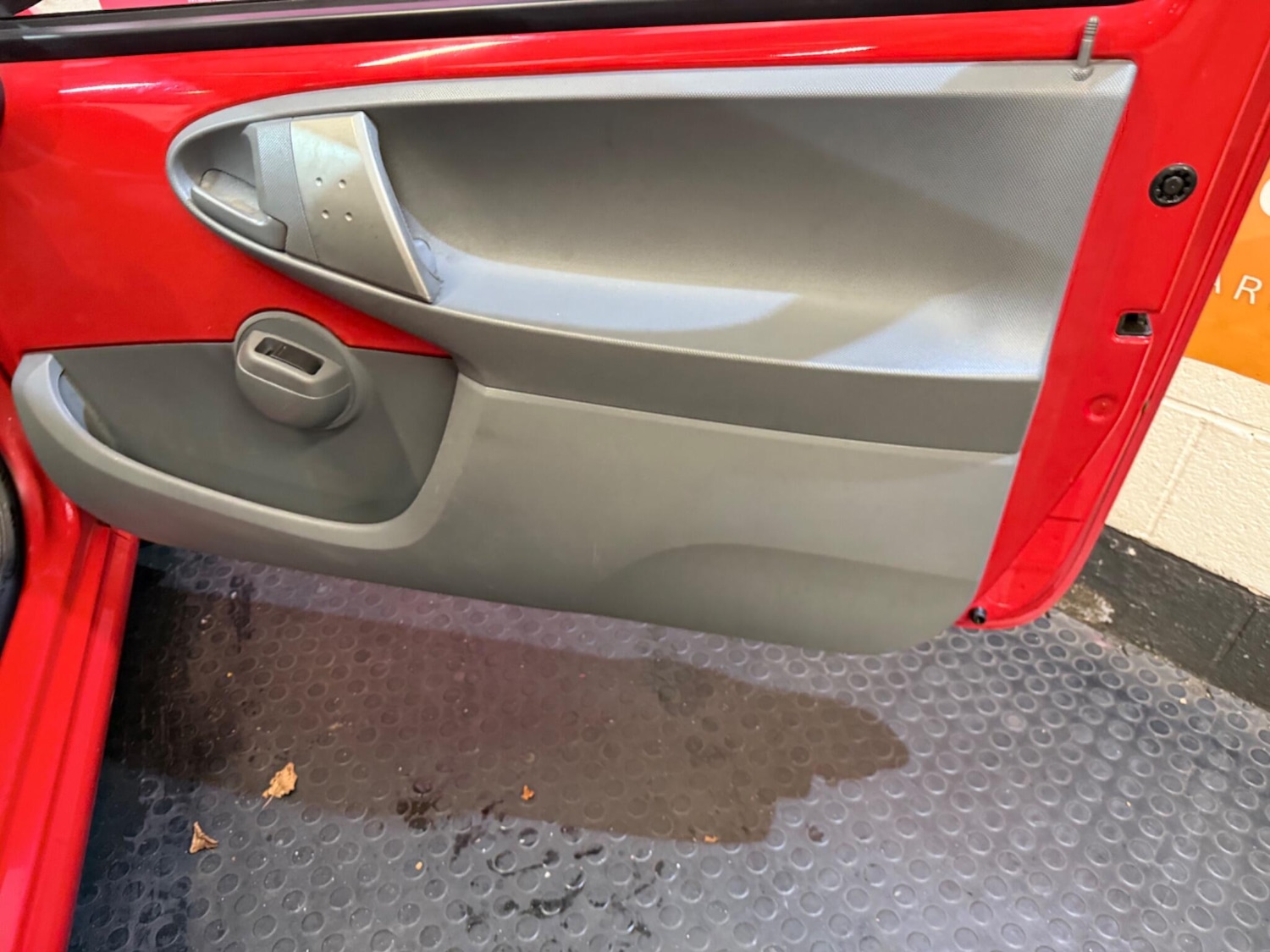 Used Citroen C1 2011 for sale - 76359935: Photo 27