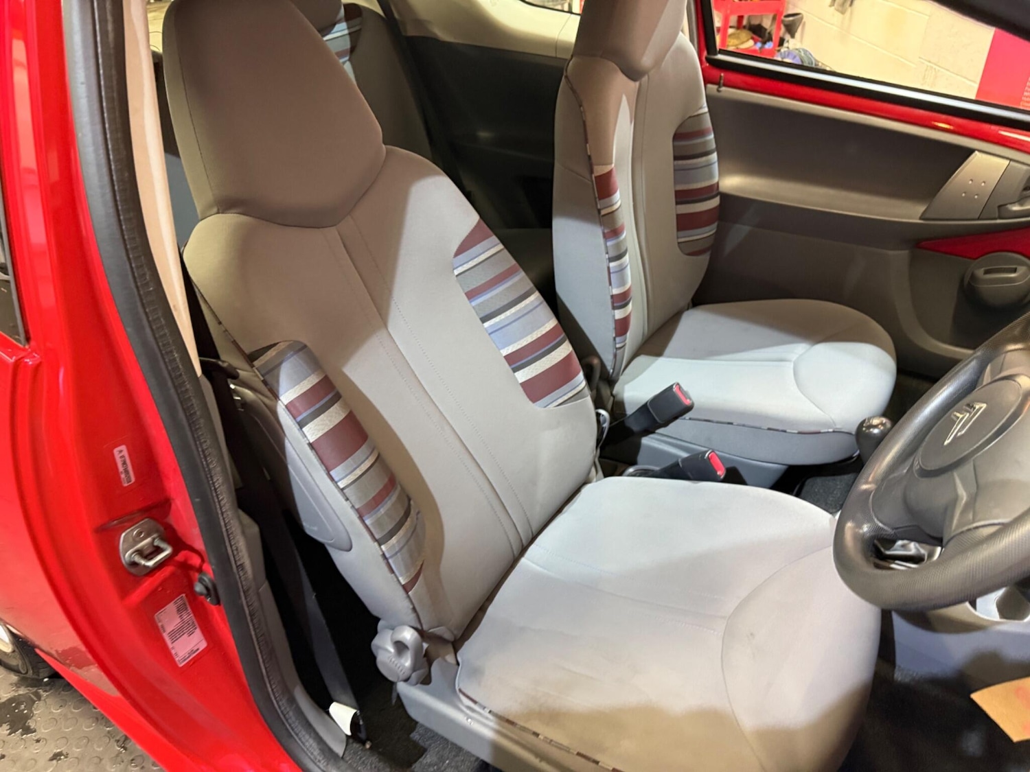Used Citroen C1 2011 for sale - 76359935: Photo 31