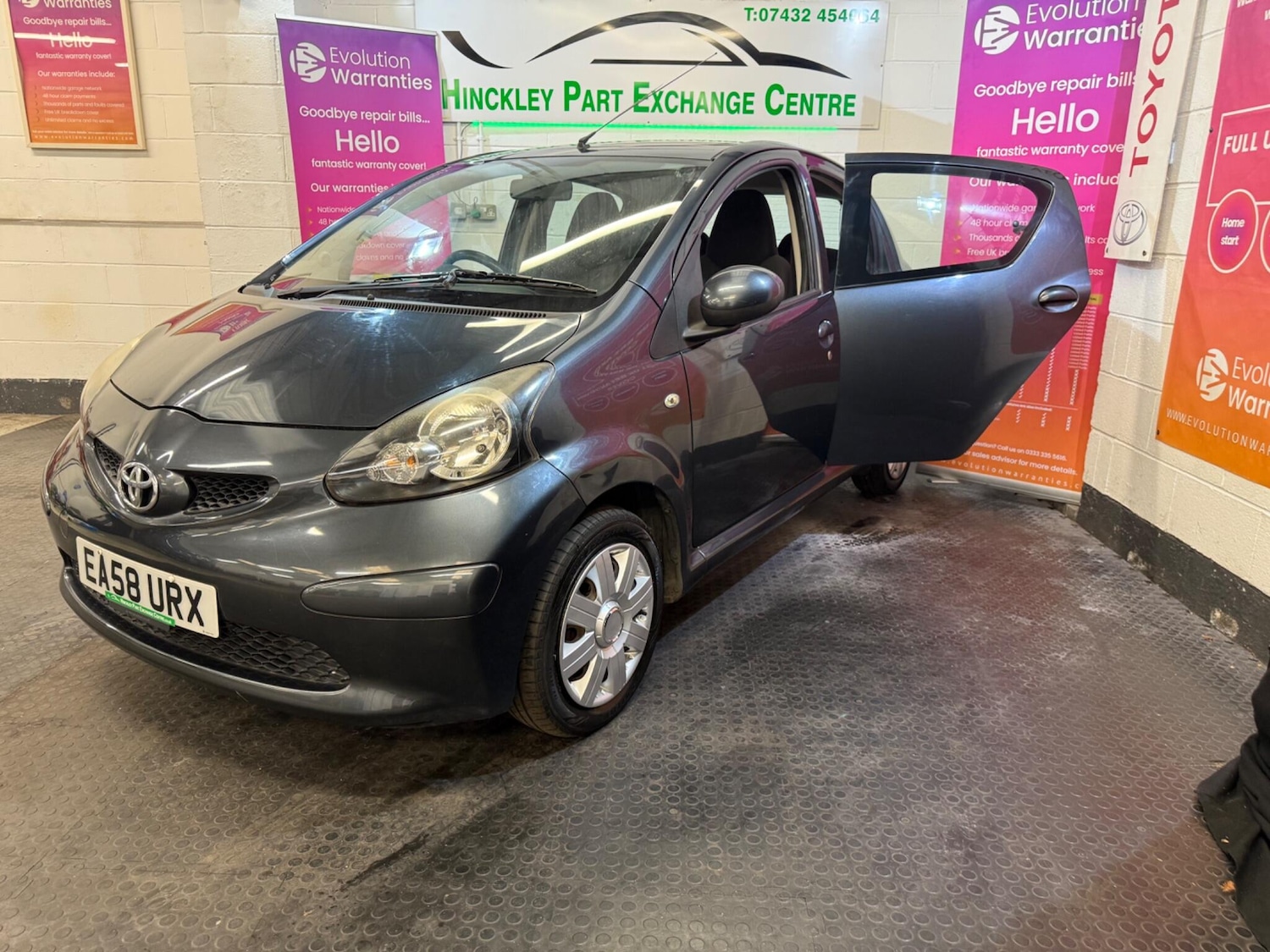 Used Toyota AYGO 2009 for sale - 76388123: Photo 3