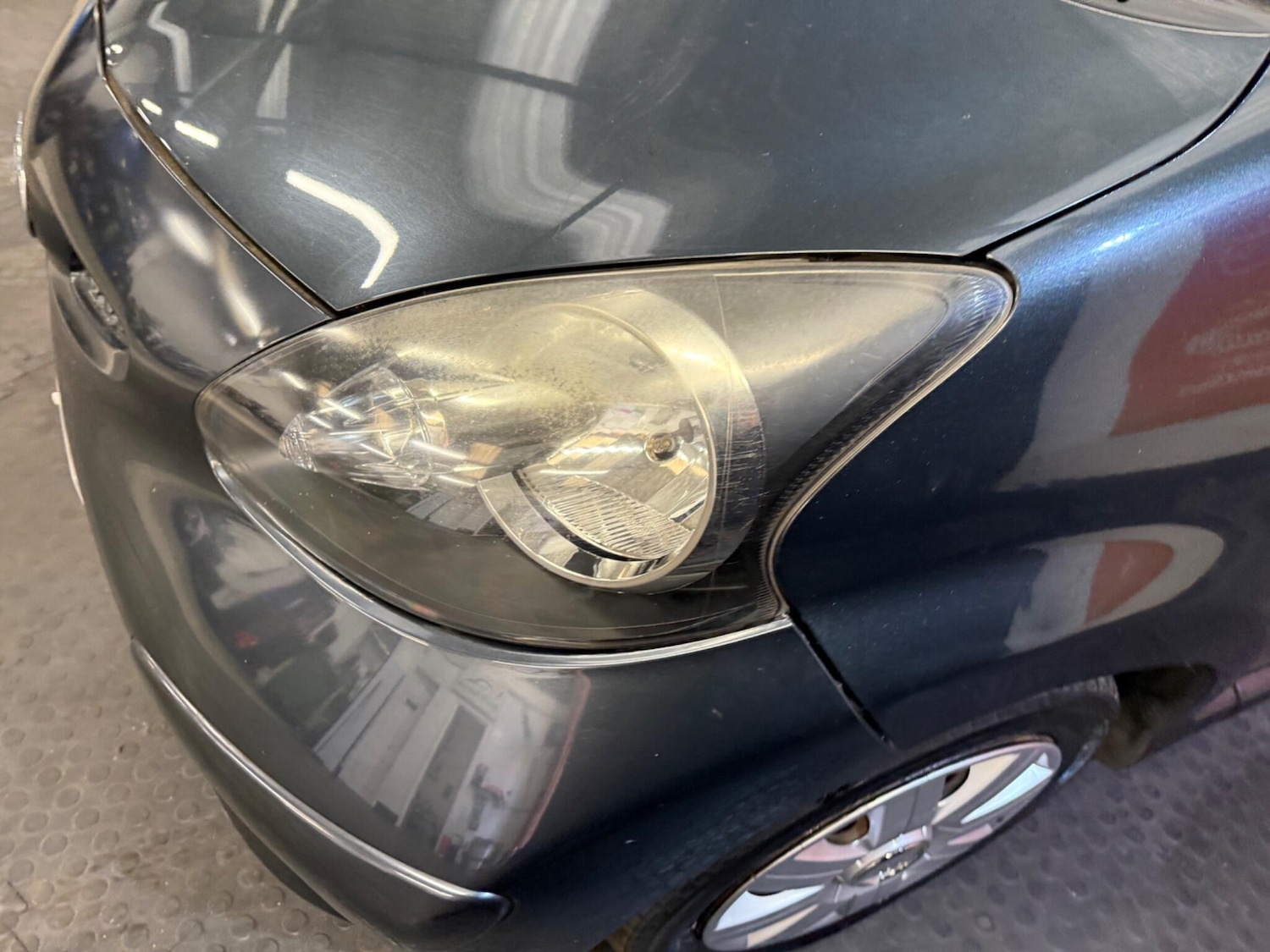 Used Toyota AYGO 2009 for sale - 76388123: Photo 5