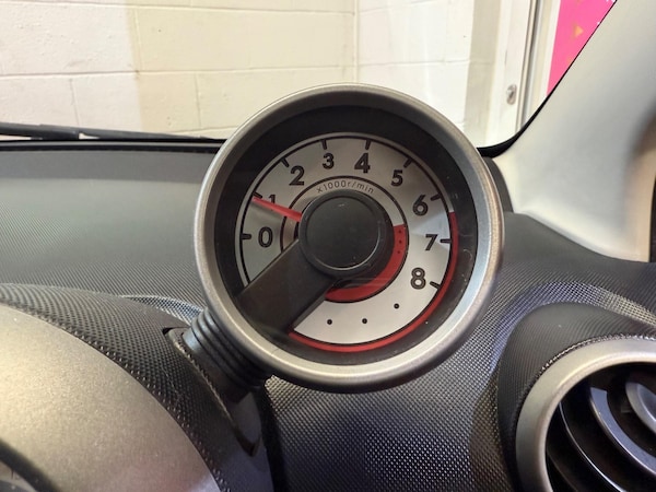 Used Peugeot 107 2013 for sale - 76294972: Photo 26
