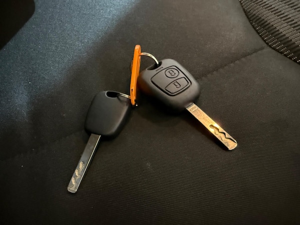 Used Peugeot 107 2013 for sale - 76294972: Photo 33